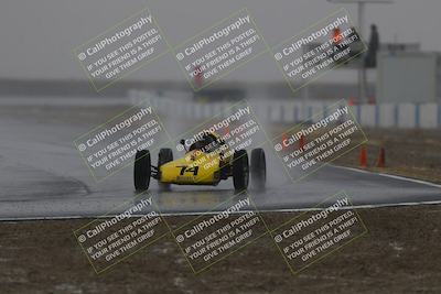 media/Nov-15-2025-CalClub SCCA (Sat) [[7bfa5a7151]]/Qualifying/Qualifying 1/